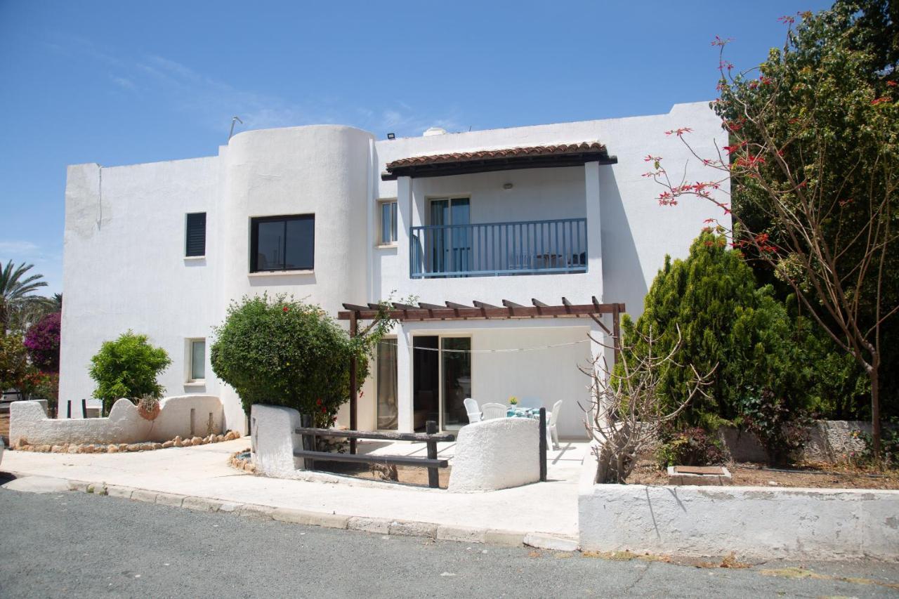 Always Welcome! Near Beach, Cml Swimming Pool Paphos Exterior foto